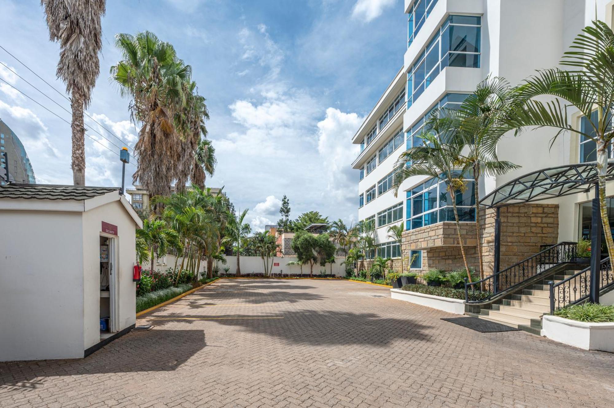 Roma Court Serviced Apartments Nairobi Exteriör bild