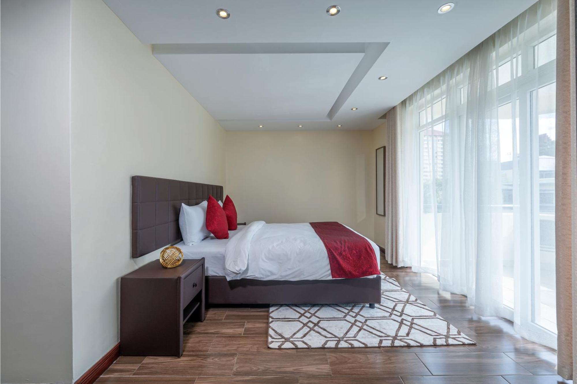 Roma Court Serviced Apartments Nairobi Exteriör bild