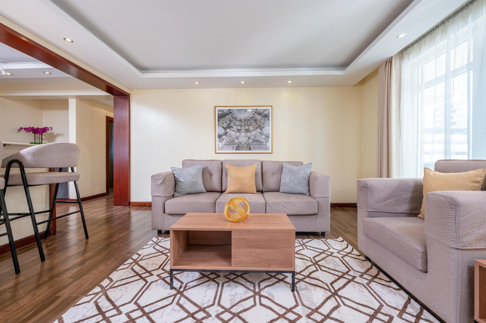 Roma Court Serviced Apartments Nairobi Exteriör bild