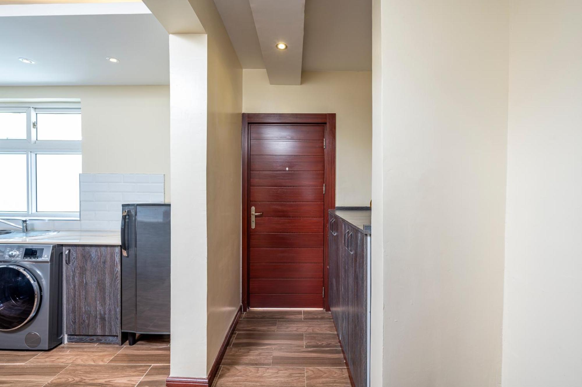 Roma Court Serviced Apartments Nairobi Exteriör bild